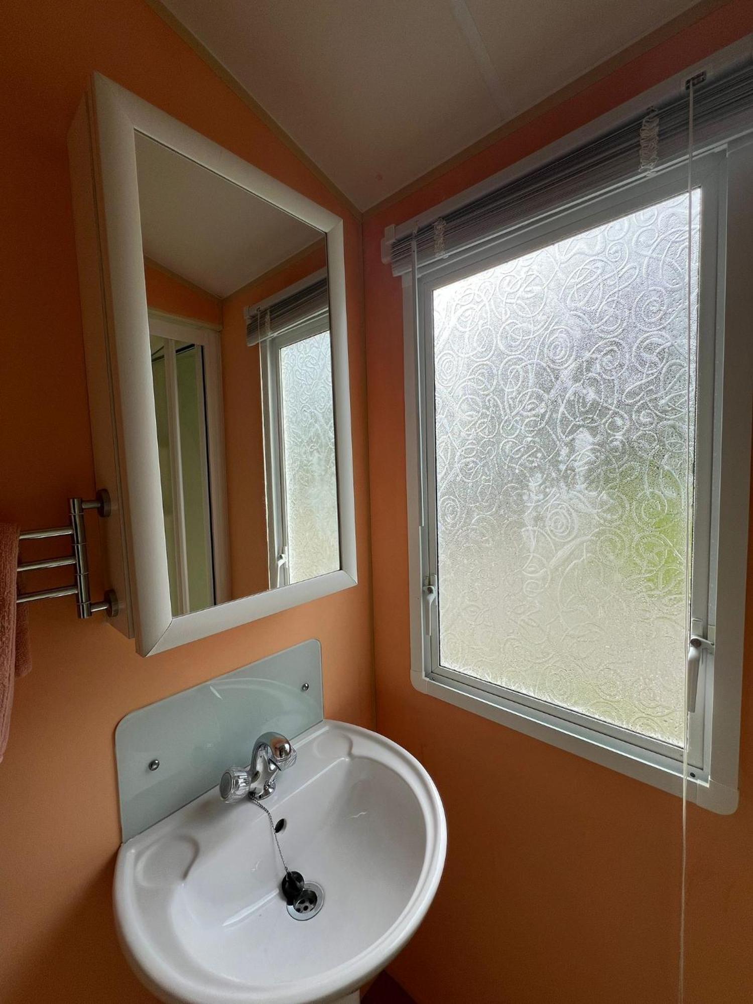 Light And Airy 2 Bedroom Mobile Home Aberystwyth Ngoại thất bức ảnh